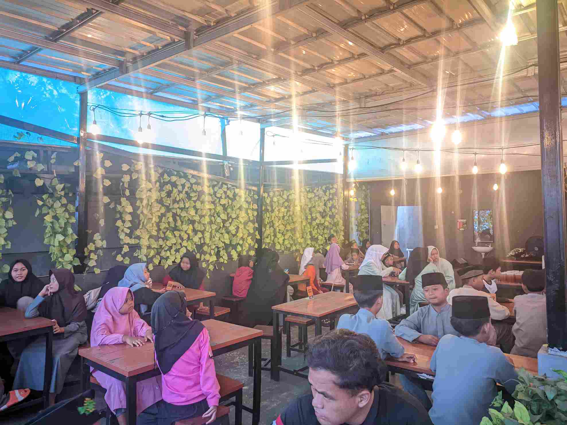 WhatsApp Image 2025-02-27 at 18.05.30_11zon