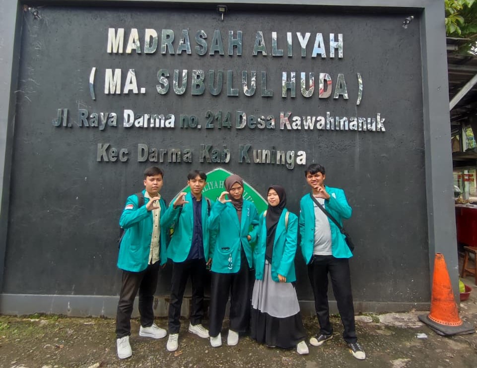 Manusia, Tapi Kok Lupa Jadi Manusia? Refleksi Kritis di Hari HAM Sedunia